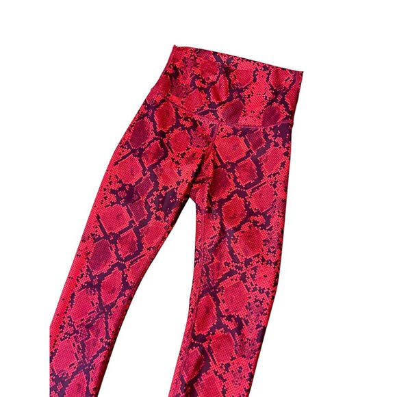 Lululemon Wunder Under Leggings High Rise Red Snake Skin size 2 - Picture 2 of 4